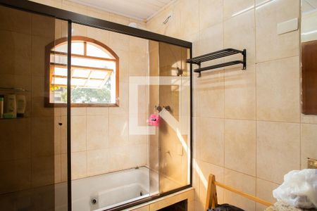 Casa à venda com 250m², 3 quartos e 3 vagasBaheiro - Suíte 2