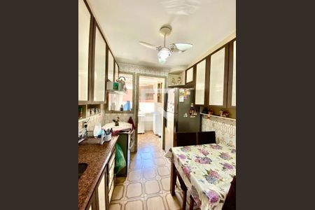 Apartamento à venda com 82m², 3 quartos e 1 vagaCozinha