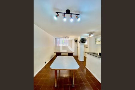 Apartamento à venda com 82m², 3 quartos e 1 vagaÁrea comum