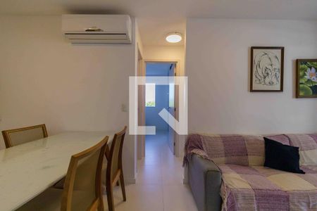 Apartamento para alugar com 70m², 2 quartos e 1 vagaSala