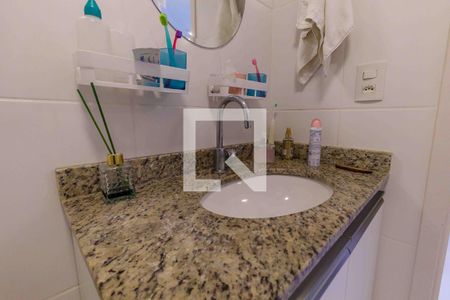 Apartamento para alugar com 70m², 2 quartos e 1 vagaBanheiro Social