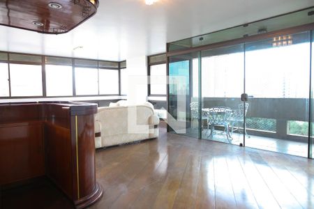 Sala de apartamento à venda com 4 quartos, 203m² em Vila Bastos, Santo André