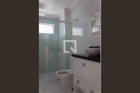 Banheiro de apartamento para alugar com 1 quarto, 66m² em Taboão, São Bernardo do Campo