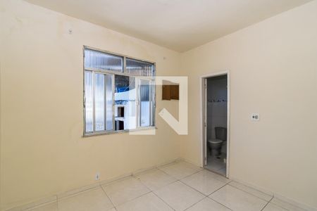 Kitnet de kitnet/studio para alugar com 1 quarto, 40m² em Cordovil, Rio de Janeiro