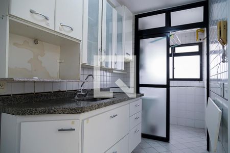 Apartamento à venda com 60m², 2 quartos e 1 vagaCozinha