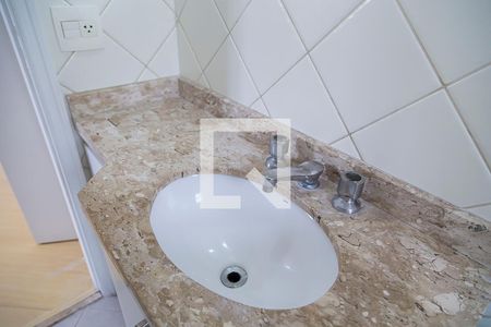 Apartamento à venda com 60m², 2 quartos e 1 vagaBanheiro da Suíte - Pia