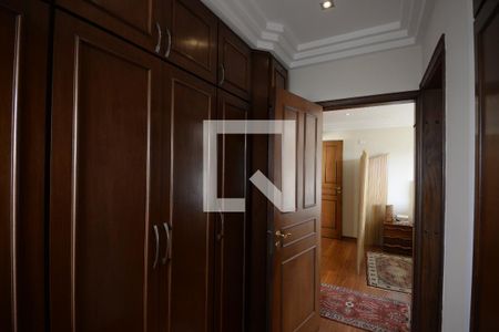 Apartamento à venda com 540m², 5 quartos e 5 vagasCloset