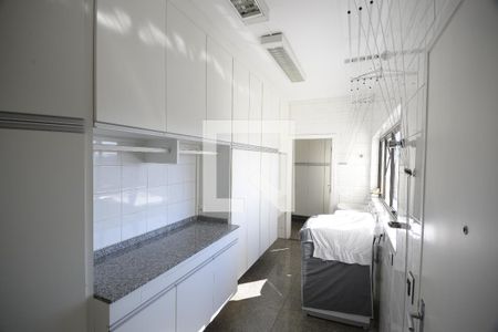 Apartamento à venda com 540m², 5 quartos e 5 vagasÁrea de Serviço