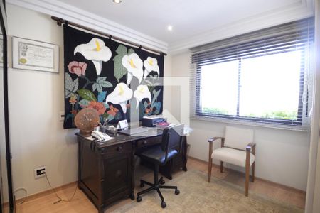Apartamento à venda com 540m², 5 quartos e 5 vagasQuarto 