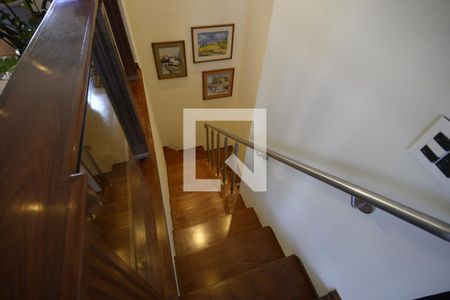 Apartamento à venda com 540m², 5 quartos e 5 vagasEscada