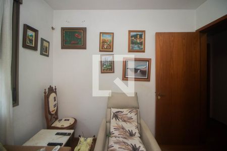 Quarto 1 de apartamento para alugar com 2 quartos, 79m² em Petrópolis, Porto Alegre