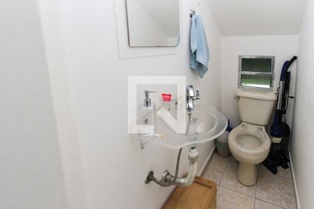 Lavabo de casa de condomínio à venda com 2 quartos, 74m² em Vila Ema, São Paulo