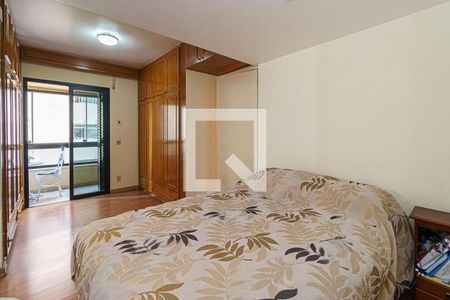 Apartamento à venda com 136m², 4 quartos e 2 vagas