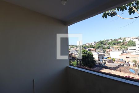Varanda de casa para alugar com 3 quartos, 125m² em São Miguel, São Gonçalo