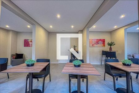 Apartamento à venda com 43m², 2 quartos e sem vaga Apartamento à venda com 43m², 2 quartos e sem vagaÁrea comum - Salão de festas