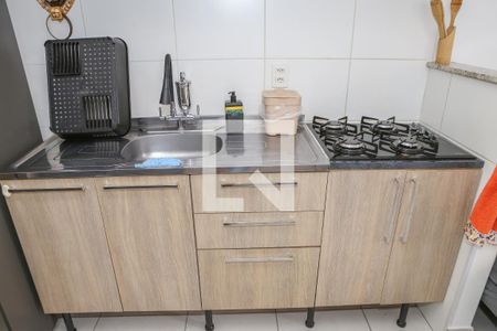 Apartamento à venda com 43m², 2 quartos e sem vaga Apartamento à venda com 43m², 2 quartos e sem vagaCozinha e Área de Serviço
