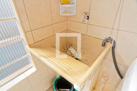 Casa à venda com 145m², 2 quartos e 2 vagas Casa à venda com 145m², 2 quartos e 2 vagasÁrea de Serviço