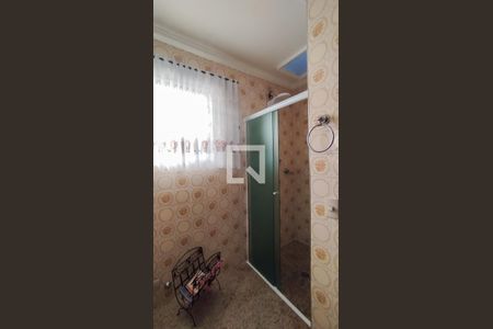 Casa à venda com 140m², 3 quartos e 1 vagaBanheiro