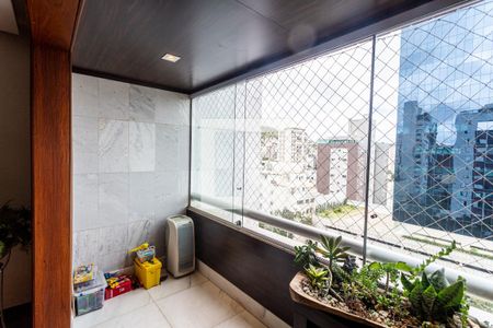 Varanda da Sala de apartamento à venda com 3 quartos, 130m² em Serra, Belo Horizonte