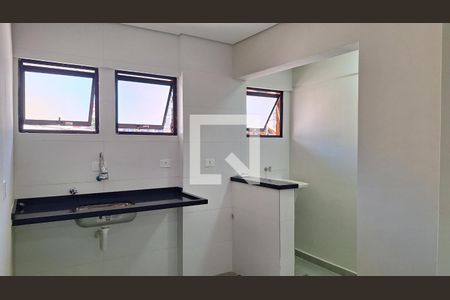 Cozinha de apartamento para alugar com 1 quarto, 41m² em Tupi, Praia Grande