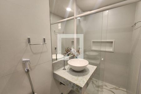 Banheiro de apartamento à venda com 1 quarto, 32m² em Centro, Rio de Janeiro