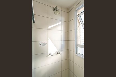 Banheiro de apartamento para alugar com 2 quartos, 50m² em Jardim América da Penha, São Paulo
