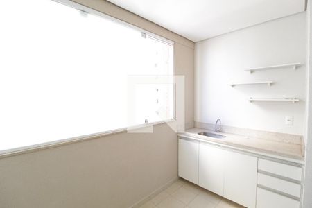 Sacada de apartamento para alugar com 3 quartos, 105m² em Centro, Uberlândia