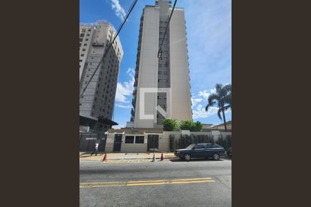 Apartamento para alugar com 62m², 2 quartos e 1 vagaFachada