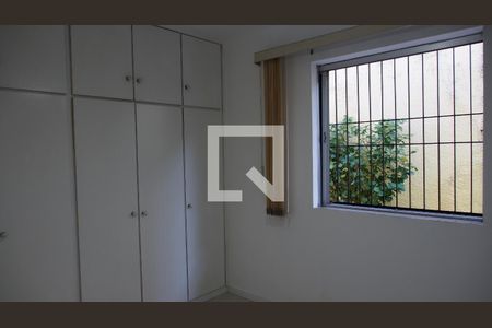 Casa para alugar com 296m², 3 quartos e 2 vagasQuarto 2