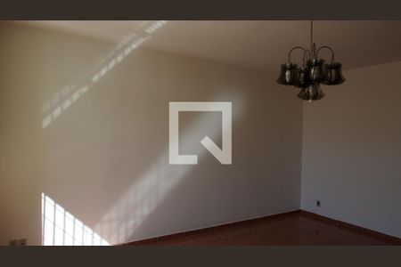 Sala de casa para alugar com 3 quartos, 296m² em Jardim das Orquídeas, Jundiaí