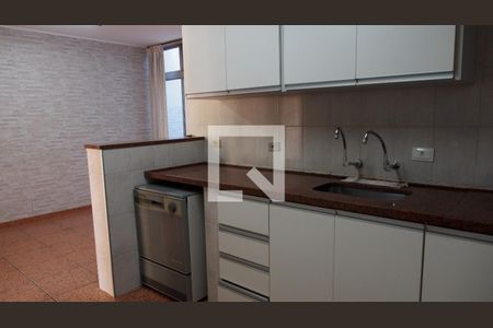 Casa para alugar com 296m², 3 quartos e 2 vagasCozinha