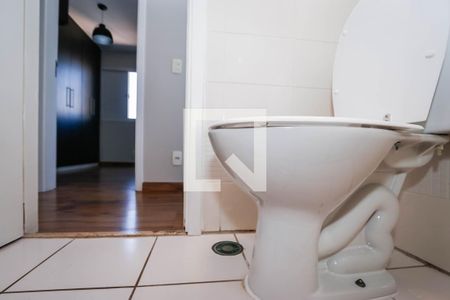 Apartamento para alugar com 63m², 3 quartos e 2 vagas Apartamento para alugar com 63m², 3 quartos e 2 vagasBanheiro 2