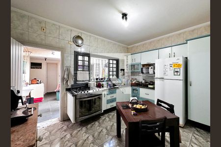 Casa à venda com 160m², 3 quartos e 2 vagasCozinha