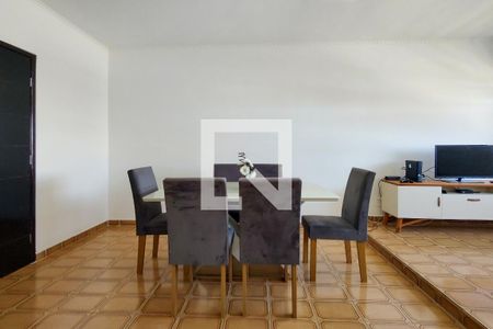 Sala de apartamento para alugar com 2 quartos, 125m² em Maracanã, Praia Grande