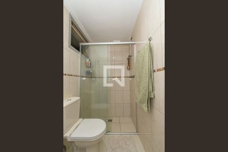 Banheiro da Suíte  de apartamento para alugar com 2 quartos, 70m² em Cambuí, Campinas