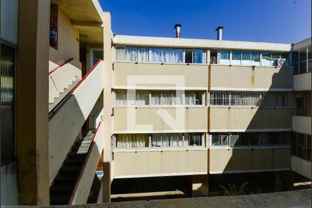 Apartamento para alugar com 62m², 2 quartos e 1 vagaSala - Vista 