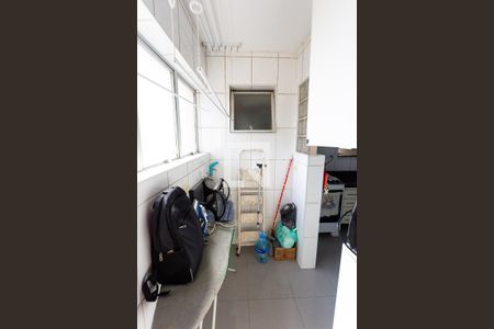 Apartamento para alugar com 57m², 2 quartos e 1 vagaÁrea de Serviço