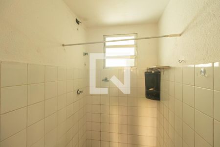 Apartamento para alugar com 50m², 2 quartos e 1 vaga Apartamento para alugar com 50m², 2 quartos e 1 vagaDetalhe do Banheiro