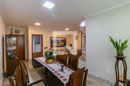 Apartamento à venda com 210m², 4 quartos e 3 vagasSala