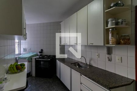 Apartamento à venda com 210m², 4 quartos e 3 vagasCozinha