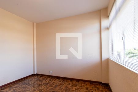 Quarto 1 de apartamento para alugar com 3 quartos, 110m² em Rebouças, Curitiba
