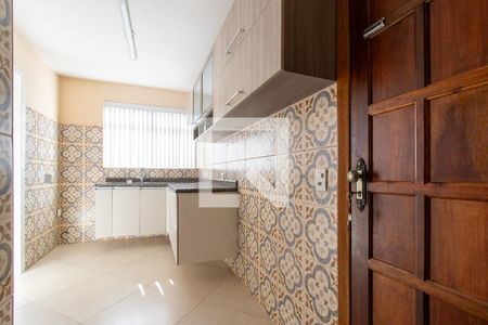 Apartamento para alugar com 110m², 3 quartos e 1 vaga Apartamento para alugar com 110m², 3 quartos e 1 vagaCozinha - Armários