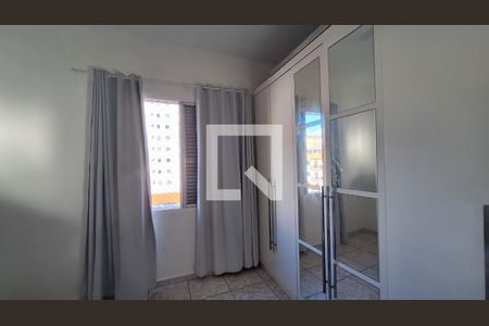 Quarto 1 de apartamento para alugar com 2 quartos, 45m² em Guilhermina, Praia Grande