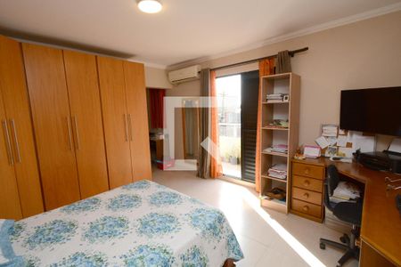 Suíte de casa à venda com 3 quartos, 120m² em Interlagos, São Paulo