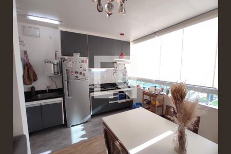 Apartamento para alugar com 44m², 1 quarto e 1 vagaCozinha / Persiana Fechada