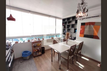 Apartamento para alugar com 44m², 1 quarto e 1 vagaCozinha / Persiana Fechada
