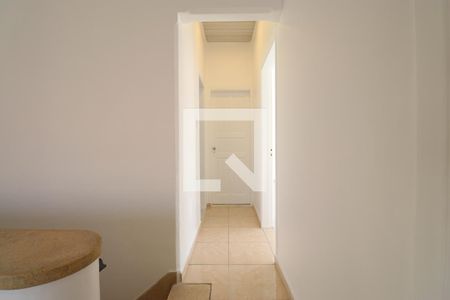 Corredor de apartamento para alugar com 2 quartos, 90m² em Vila Romana, São Paulo