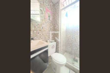 Banheiro de apartamento à venda com 1 quarto, 42m² em Taquara, Rio de Janeiro
