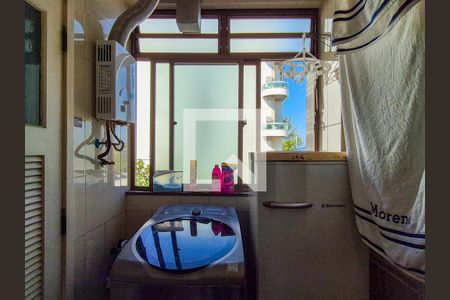 Apartamento à venda com 110m², 4 quartos e 2 vagasCozinha e Área de Serviço