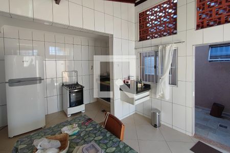Casa à venda com 190m², 5 quartos e 2 vagasCopa
